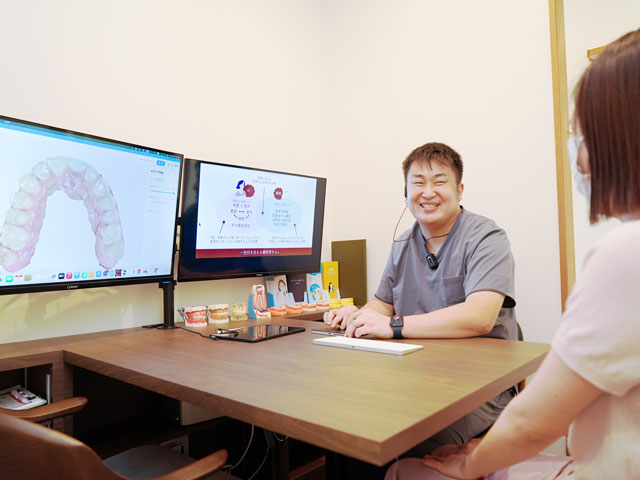 セカンドオピニオン カウンセリングの様子 大橋THREE歯科・矯正歯科